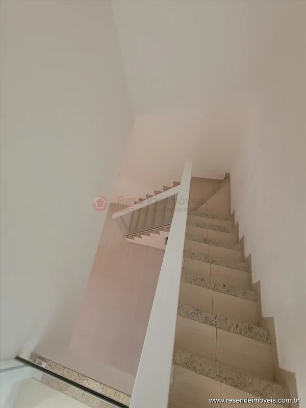 Foto 3 de 19 - Casa para aluguel em Jardim D'Oeste