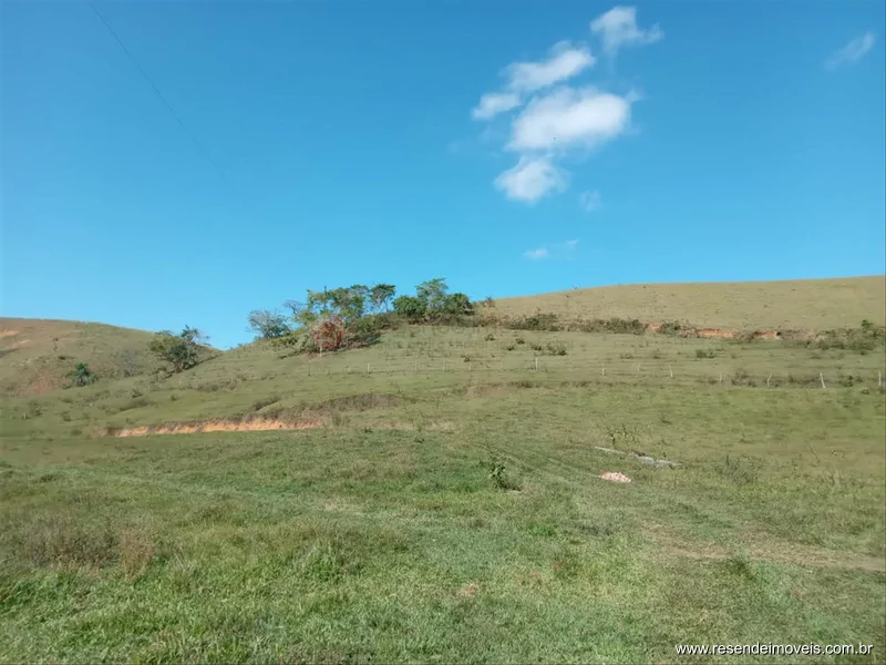 Foto 4 de 14 - Terreno para venda em Monet