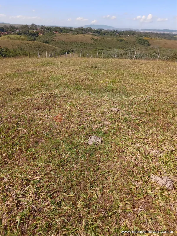 Foto 2 de 14 - Terreno para venda em Monet