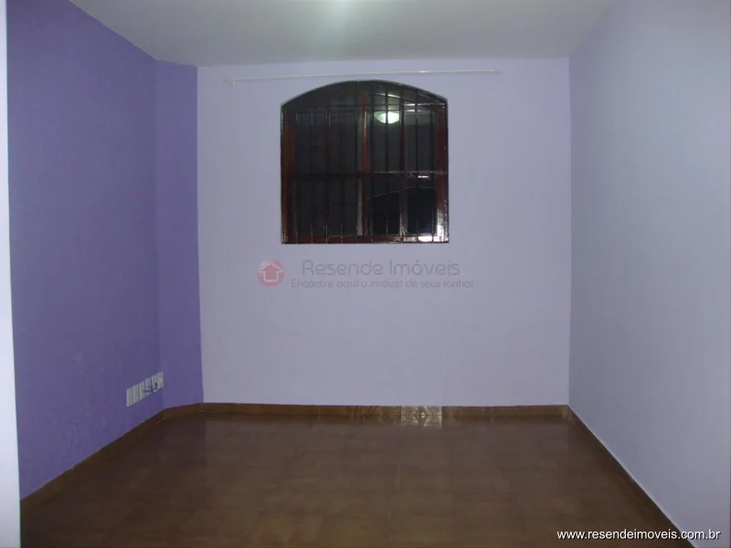 Foto 6 de 56 - Casa para venda em Vila Hulda Rocha