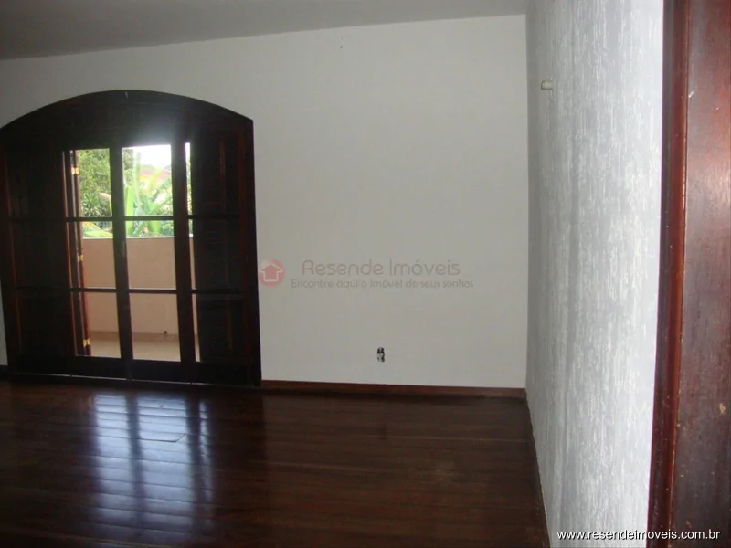 Foto 30 de 56 - Casa para venda em Vila Hulda Rocha