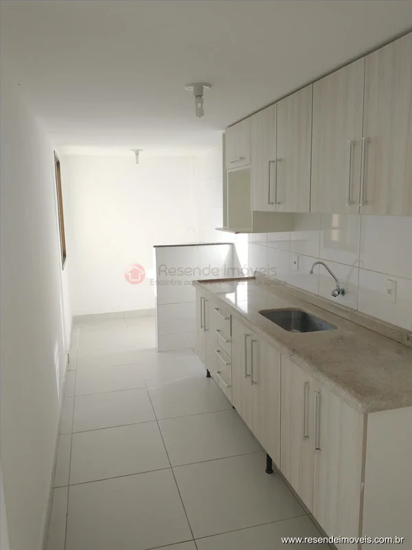 Foto 10 de 19 - Apartamento para aluguel em Montese