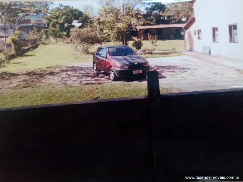 Foto 2 de 2 - Casa para venda em Casa da Lua