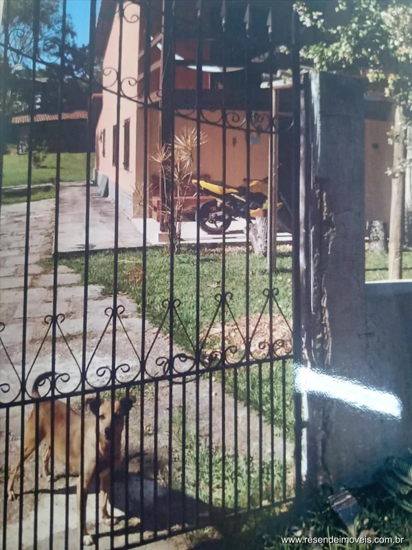 Foto 1 de 2 - Casa para venda em Casa da Lua