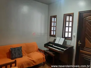 Casa para venda em Castelo Branco - Imobiliária Daniele Costa Imóveis