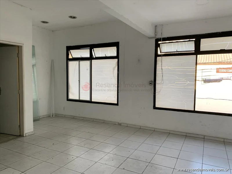 Foto 10 de 36 - Loja para aluguel em Manejo