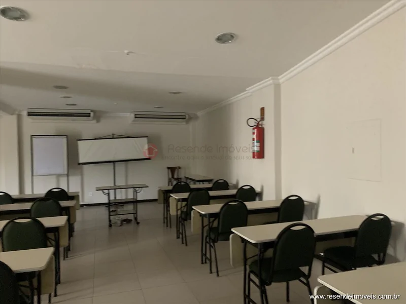 Foto 10 de 19 - Depósito para aluguel em Montese