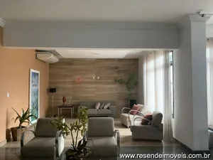 Depósito para aluguel em Montese