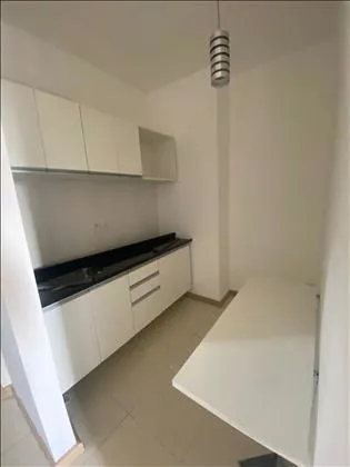 Apartamento para venda e aluguel em Montese