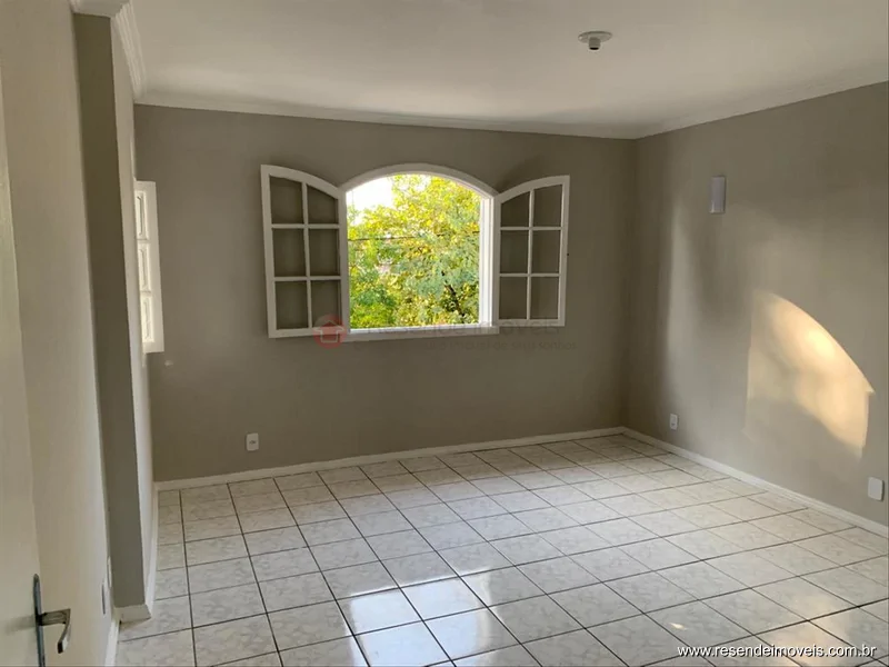 Foto 13 de 22 - Casa para venda em Monet