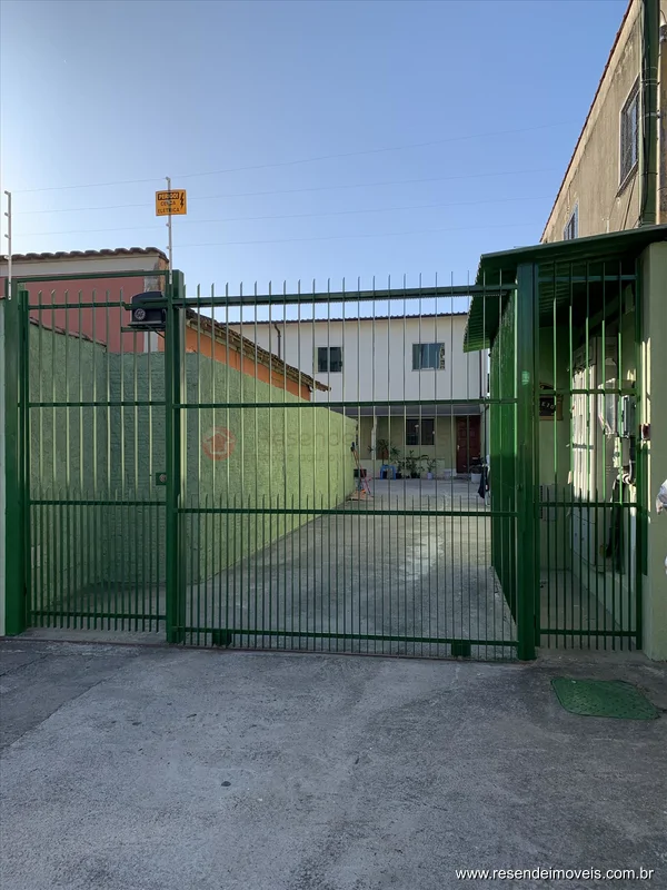 Foto 1 de 8 - Casa em condomínio para aluguel em Vila Julieta