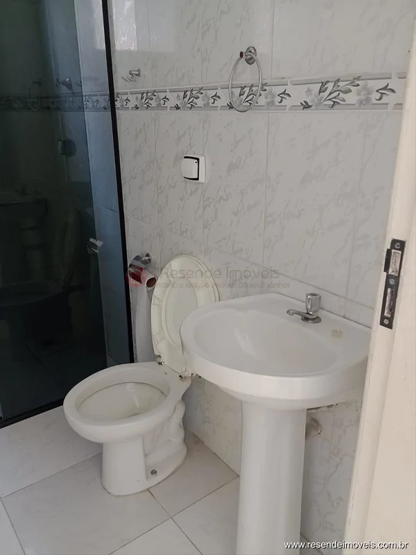 Foto 9 de 10 - Casa para venda em Itapuca