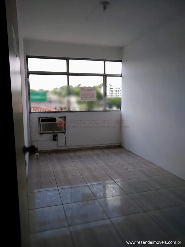 Foto 4 de 13 - Sala Comercial para venda e aluguel em Centro