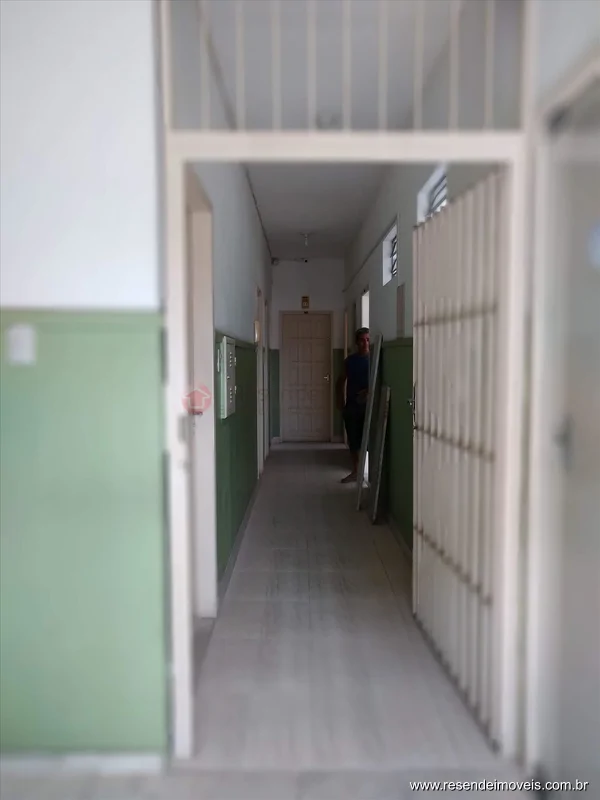 Foto 4 de 7 - Sala Comercial para venda e aluguel em Centro