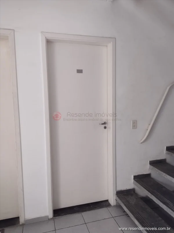 Foto 2 de 20 - Apartamento para aluguel em Cabral