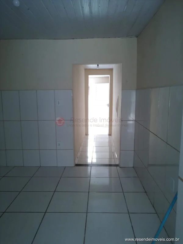 Foto 1 de 15 - Casa para venda em Lava-pés