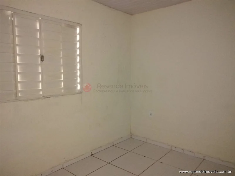 Foto 3 de 15 - Casa para venda em Lava-pés