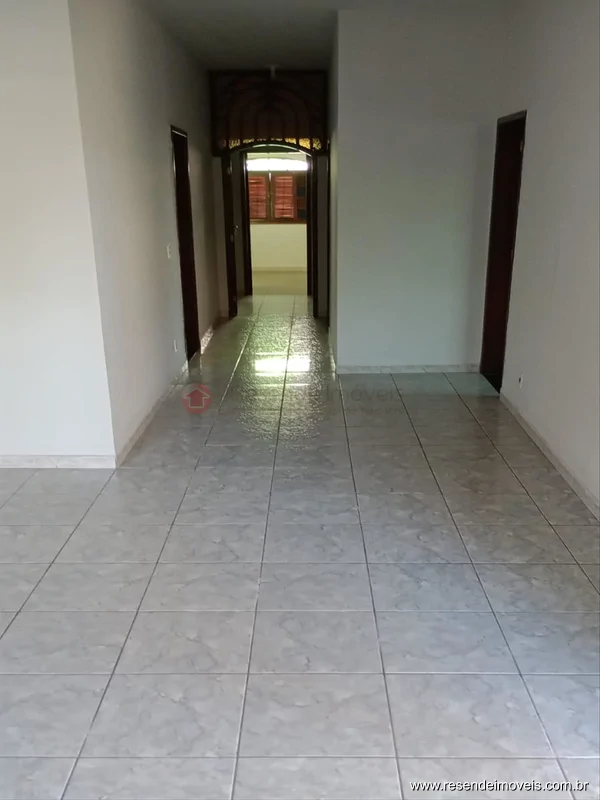 Foto 2 de 26 - Casa para aluguel em Montese