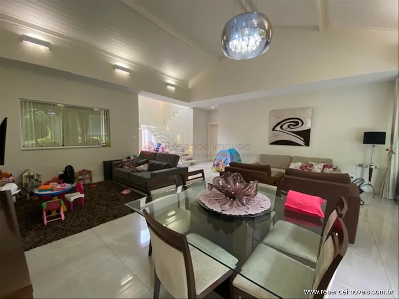 Foto 4 de 20 - Casa em condomínio para venda em Jardim Brasília