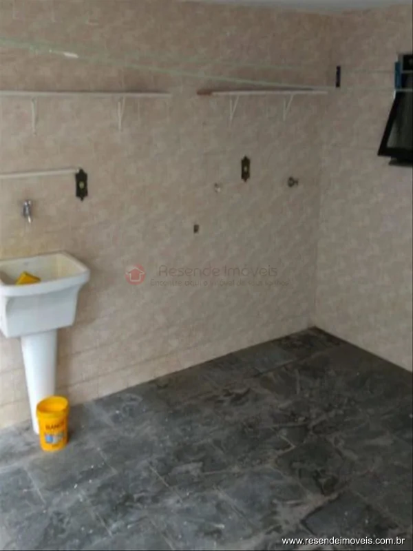 Foto 1 de 20 - Casa para aluguel em Montese