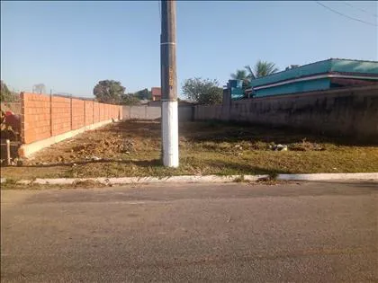 Terreno para venda em Fazenda da Barra III