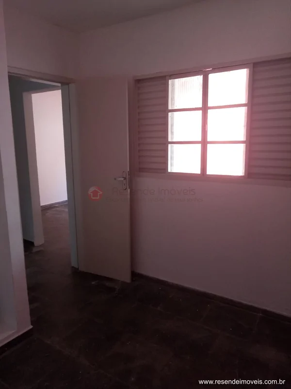 Foto 2 de 6 - Casa para aluguel em Vila Julieta