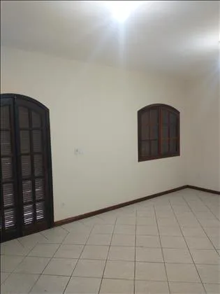 Casa para venda em Santa Isabel