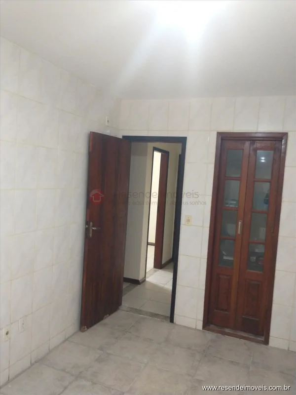 Foto 1 de 28 - Casa para venda em Santa Isabel