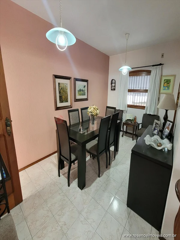 Foto 2 de 27 - Casa para venda em Montese