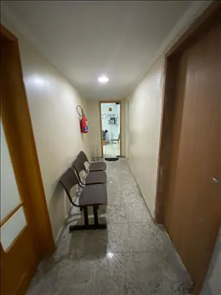 Sala Comercial para aluguel em Montese