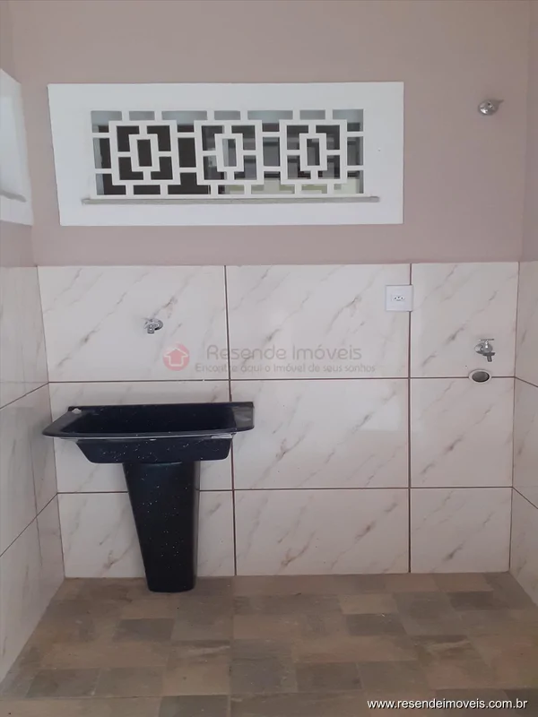 Foto 4 de 24 - Casa para aluguel em Morada da Colina