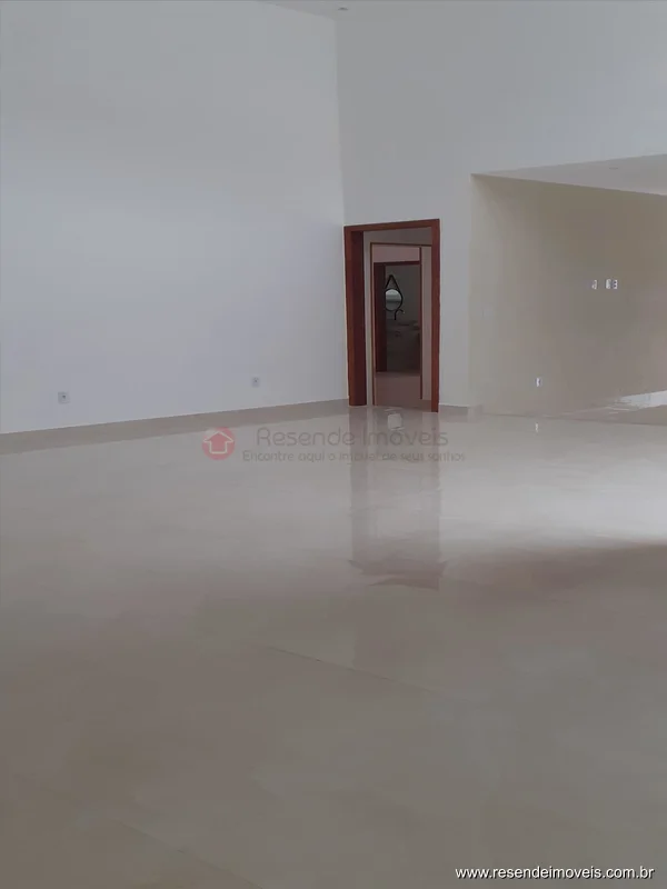 Foto 3 de 37 - Casa para venda e aluguel em Parque Ipiranga