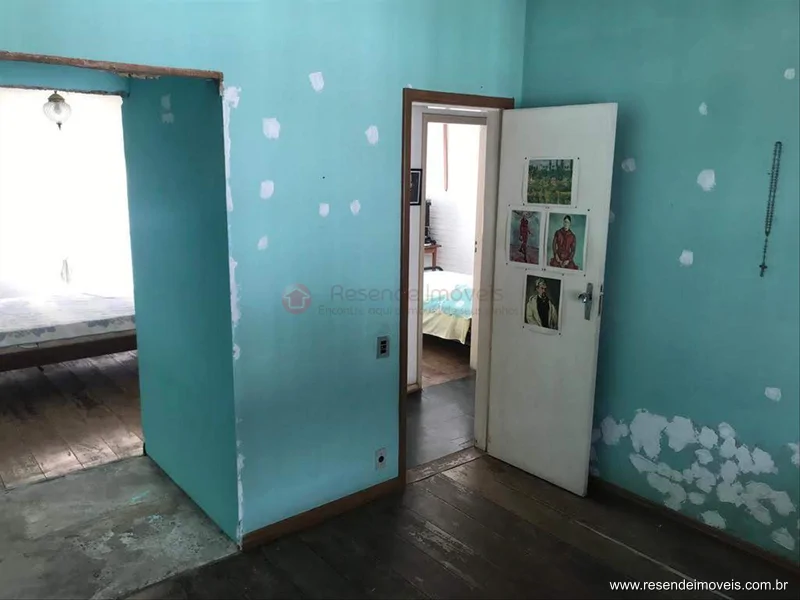 Foto 23 de 34 - Casa para venda em Centro