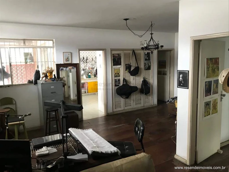 Foto 2 de 34 - Casa para venda em Centro