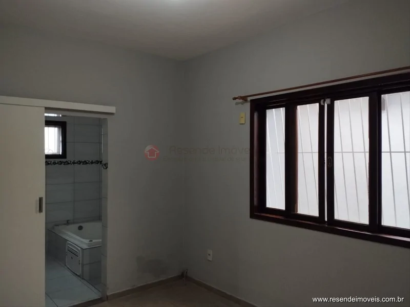 Foto 3 de 38 - Casa para aluguel em Itapuca