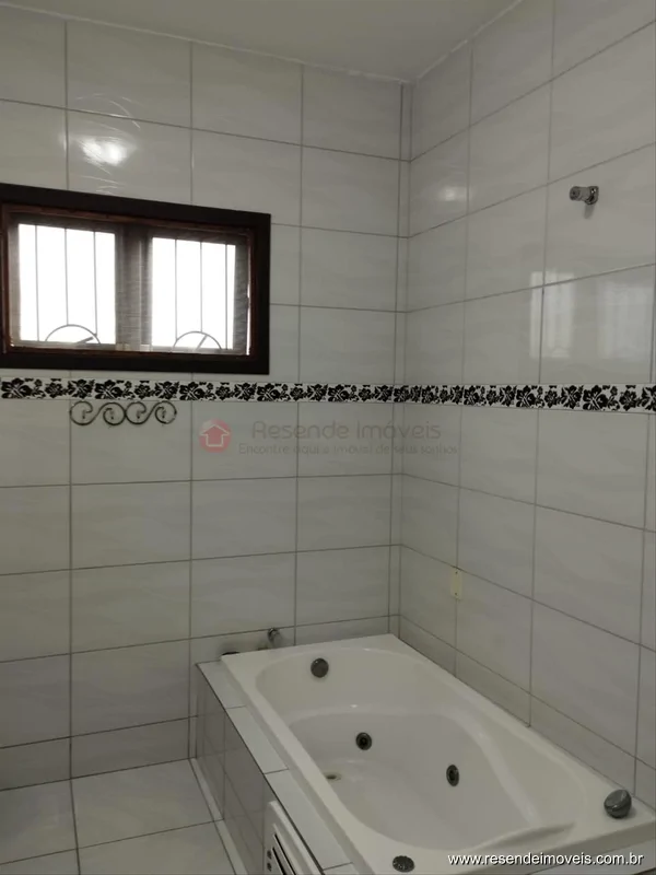 Foto 4 de 38 - Casa para aluguel em Itapuca