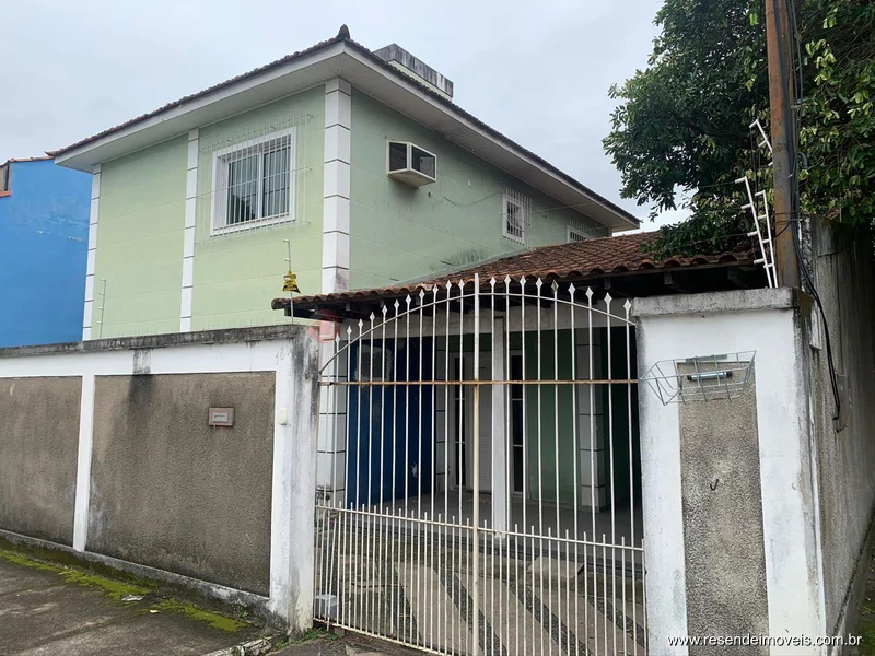 Foto 2 de 19 - Casa para venda e aluguel em Santa Isabel