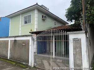 Casa para venda e aluguel em Santa Isabel