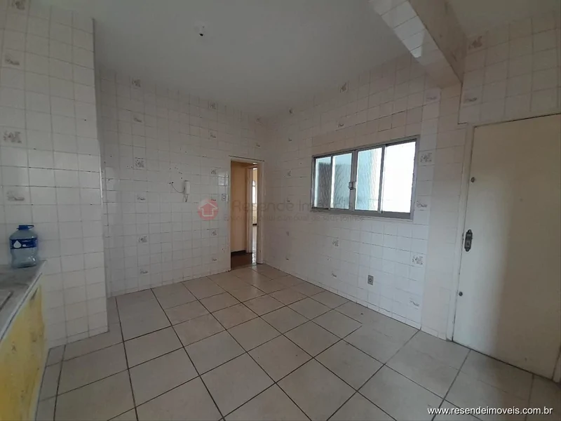 Foto 2 de 13 - Apartamento para venda em Centro