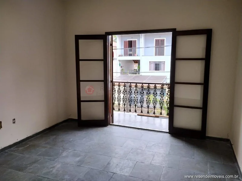 Foto 3 de 25 - Casa para aluguel em Montese