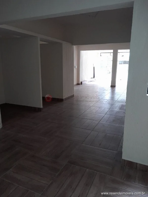 Foto 1 de 17 - Casa comercial para aluguel em Comercial