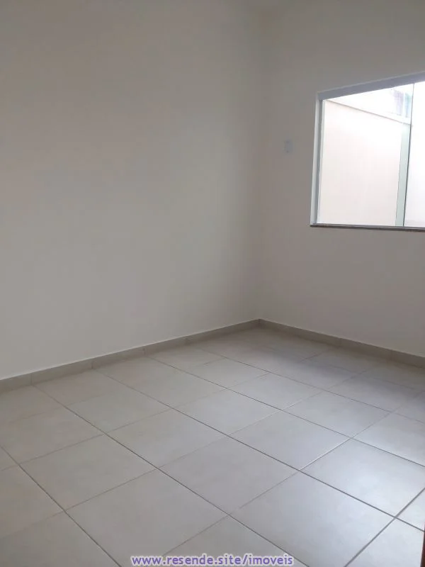 Foto 1 de 5 - Apartamento para aluguel em Montese