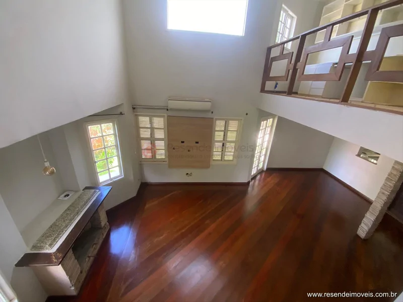 Foto 1 de 33 - Casa para venda em Casa da Lua