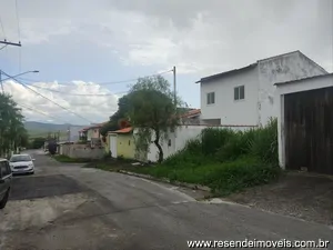 Terreno para venda em Monet