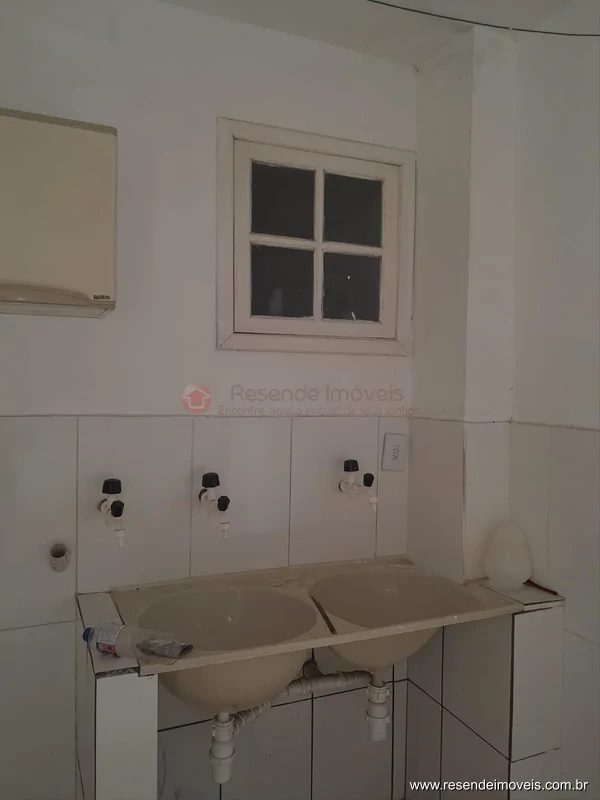 Foto 1 de 11 - Casa para venda em Montese