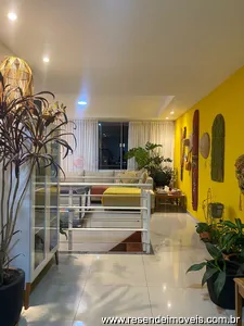 Apartamento Duplex para venda em Morada do Castelo