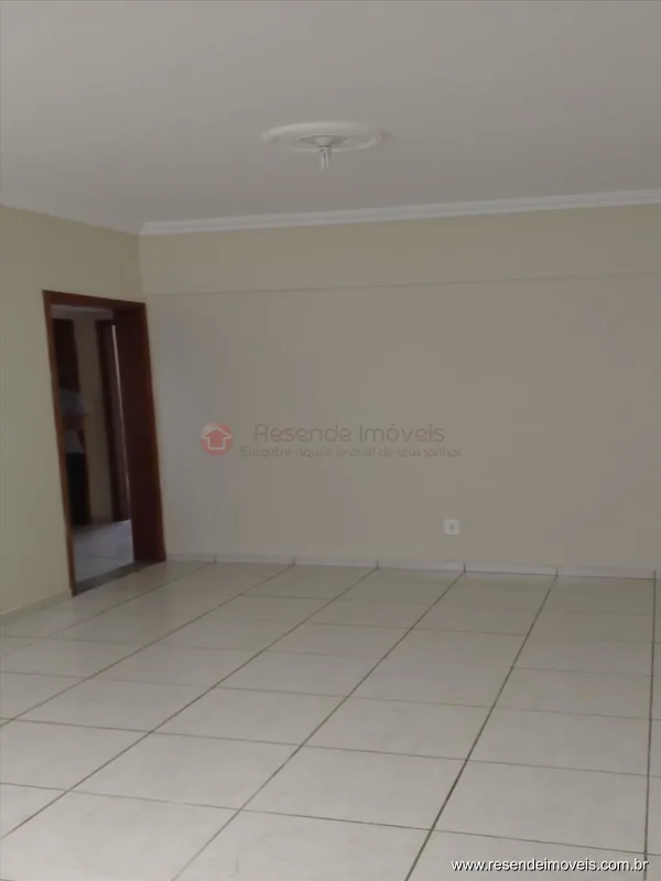 Foto 1 de 17 - Apartamento para aluguel em Vila Santa Cecília