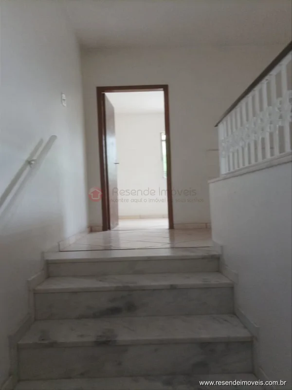 Foto 11 de 17 - Casa para aluguel em Jardim Tropical