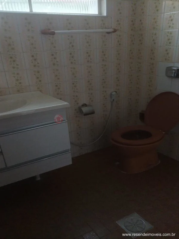 Foto 9 de 17 - Casa para aluguel em Jardim Tropical