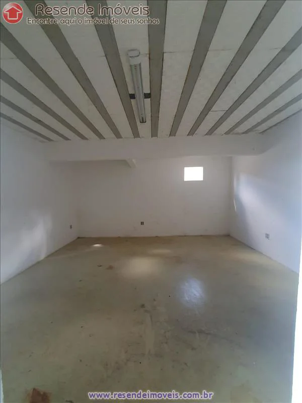 Foto 9 de 11 - Galpão para aluguel em Elite